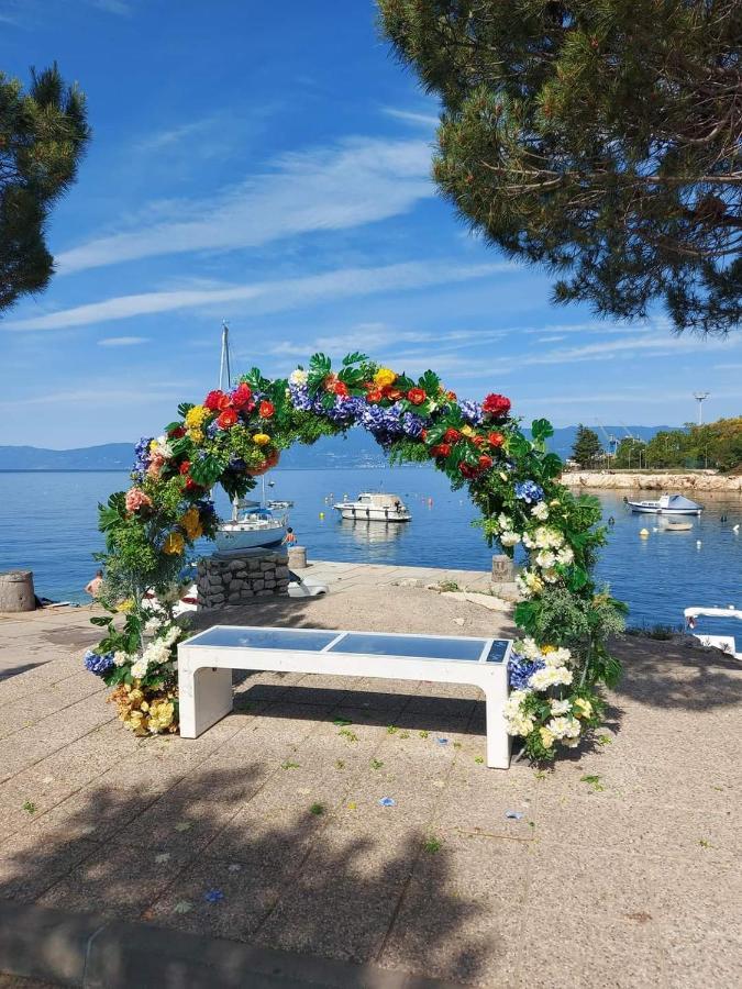Apartment Ela, Kostrena Rijeka Εξωτερικό φωτογραφία