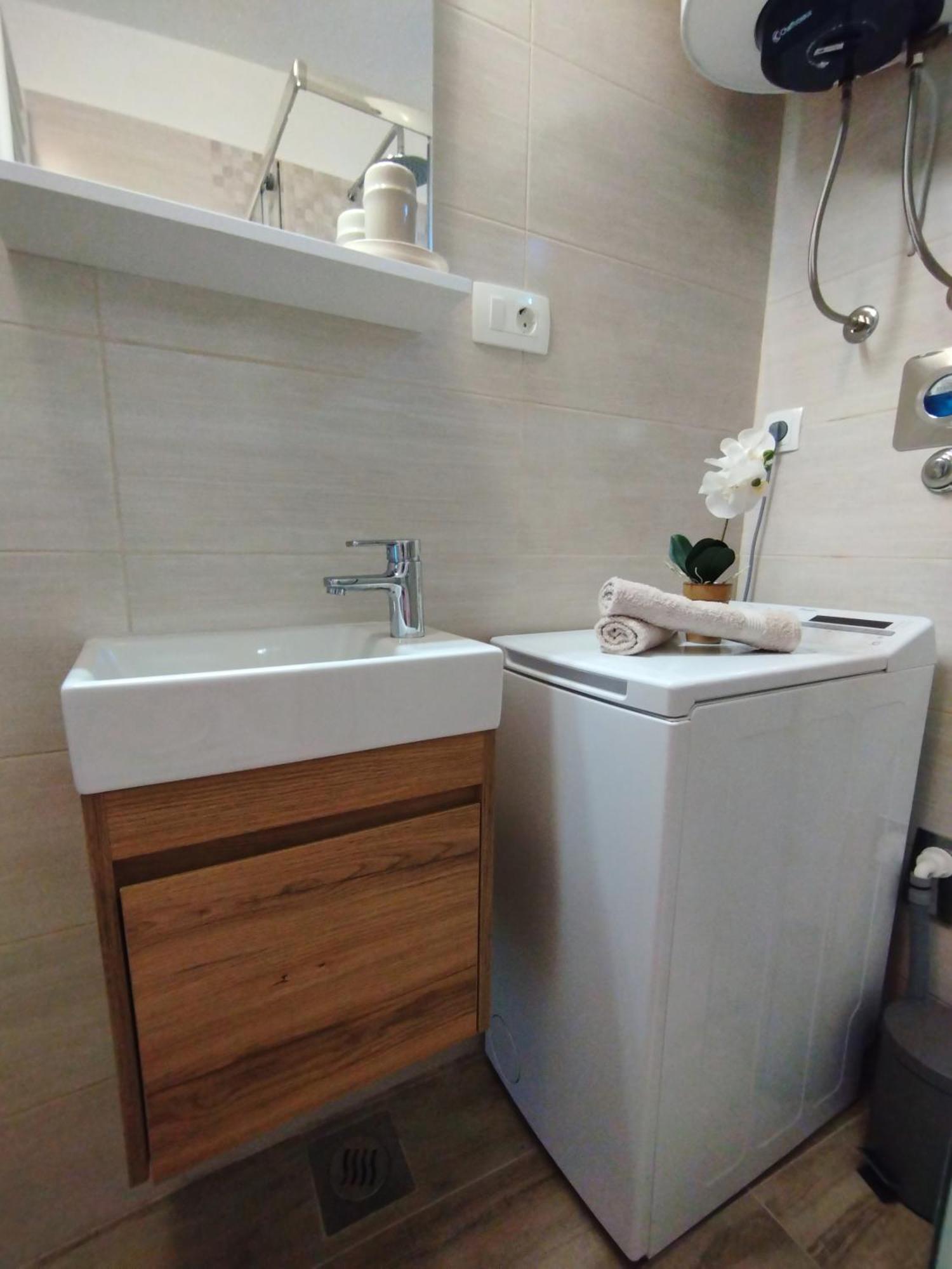 Apartment Ela, Kostrena Rijeka Εξωτερικό φωτογραφία
